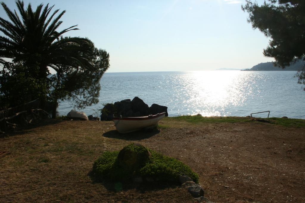 Xenios Loutra Village Karnagio 외부 사진